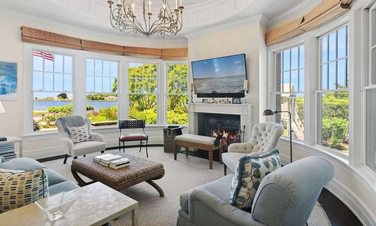 59 Shore Road, Westhampton, Ny 11977 House in Westhampton, New York, United States