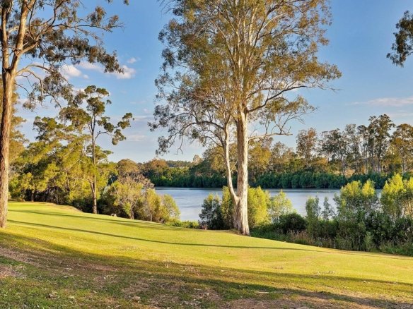 Land in Fig Tree Pocket, Queensland, Australia