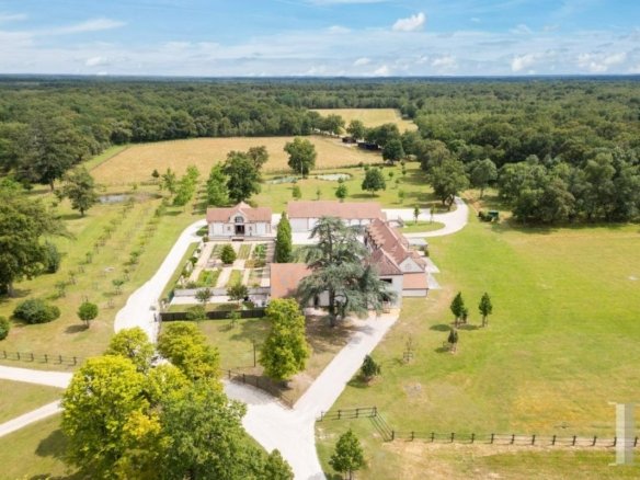 Land in Orléans, Centre-Val de Loire, France