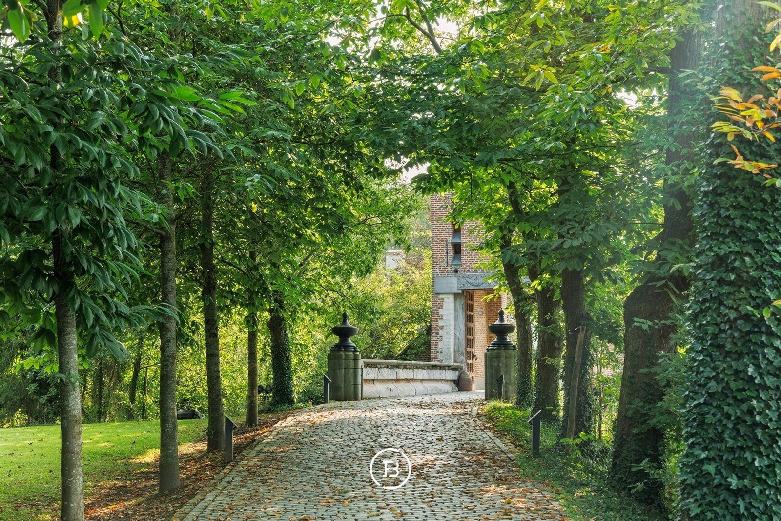 Mansion Binderveld Nieuwerkerken, Flanders, Belgium