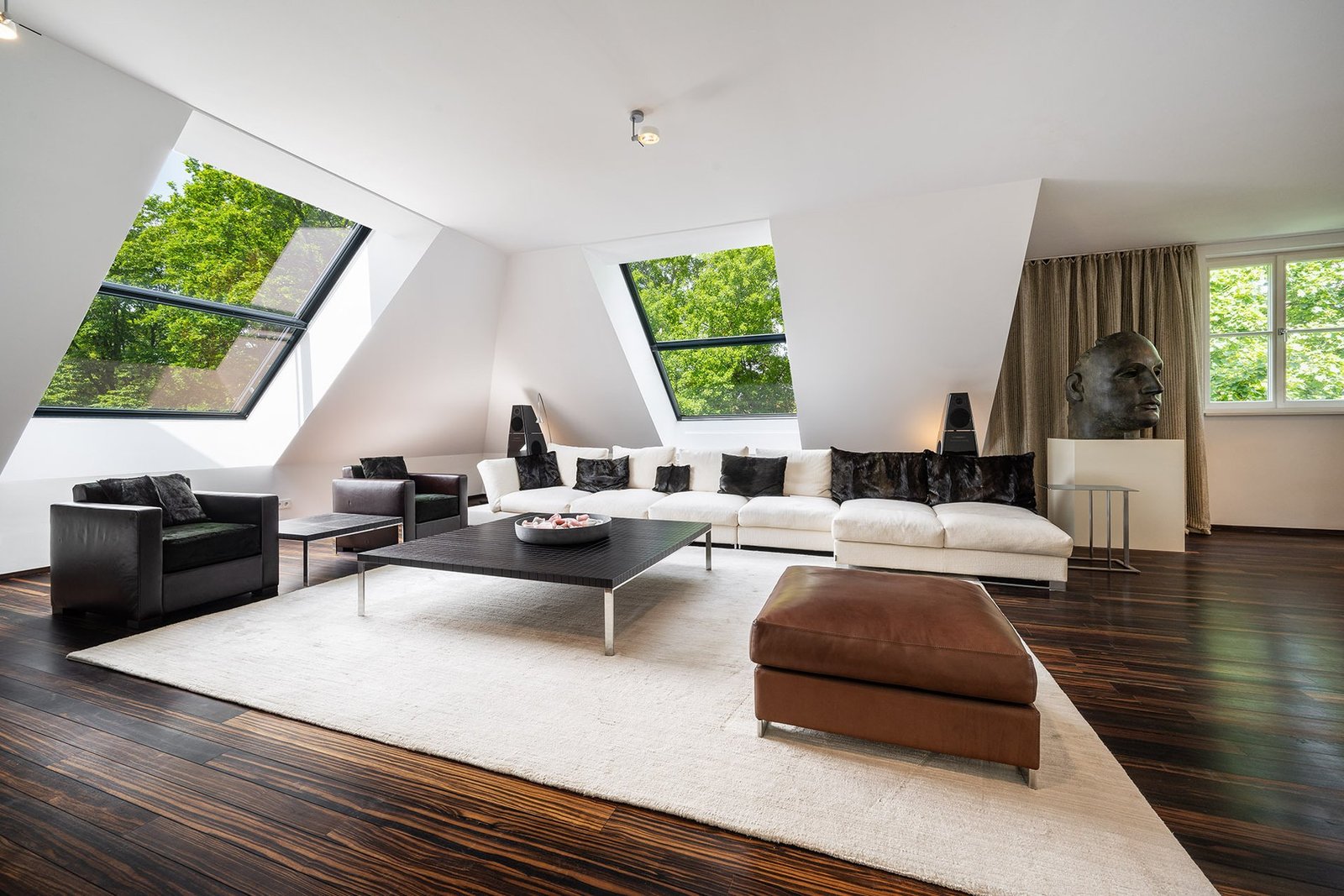 Munich’s Masterpiece. Spectacular Penthouse In A Listed Villa. Penthouse in Munich, Bavaria, Germany