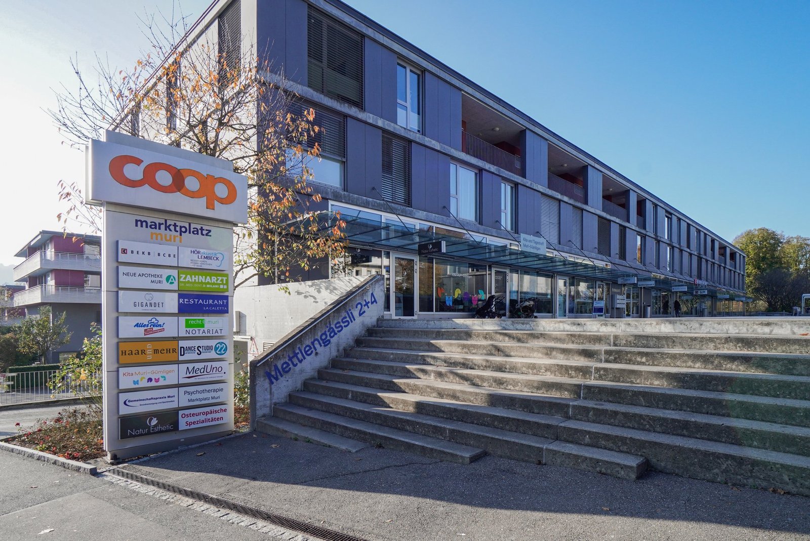 Jackpot Muri: Dramatic Penthouse With Terrace, Garden And Studio Penthouse in Muri bei Bern, Canton of Bern, Switzerland