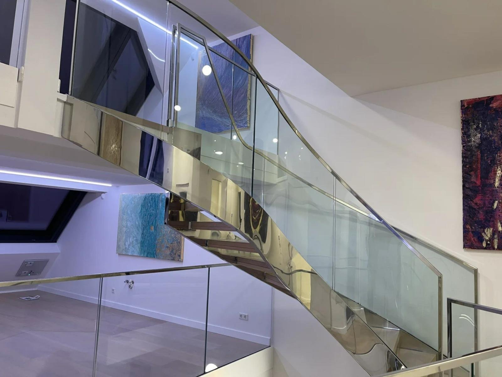 Luxury Penthouse With Pool, Fitness Studio, Garage And Fantastic View In The Historic 1st District! Penthouse in Vienna, Wien, Austria