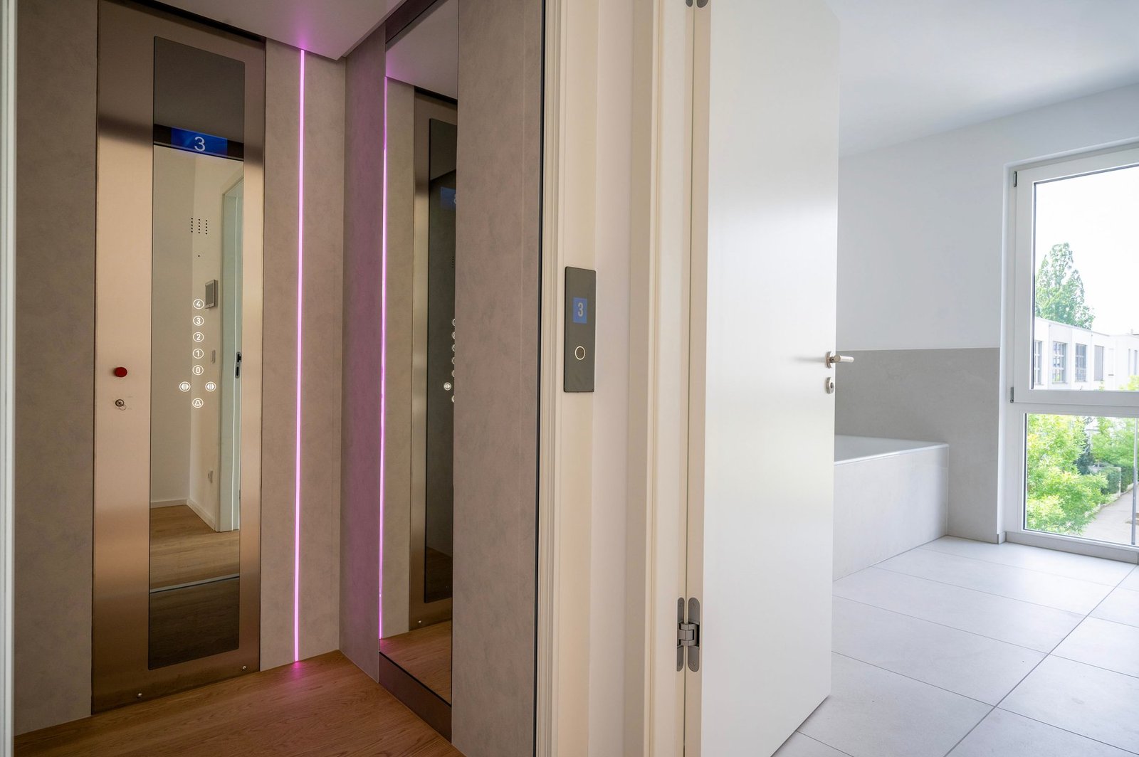 Parkvilla 10: Where Contemporary Comfort Meets Heritage Charm Amid Nature Townhouse in Frankfurt am Main, Hessen, Germany