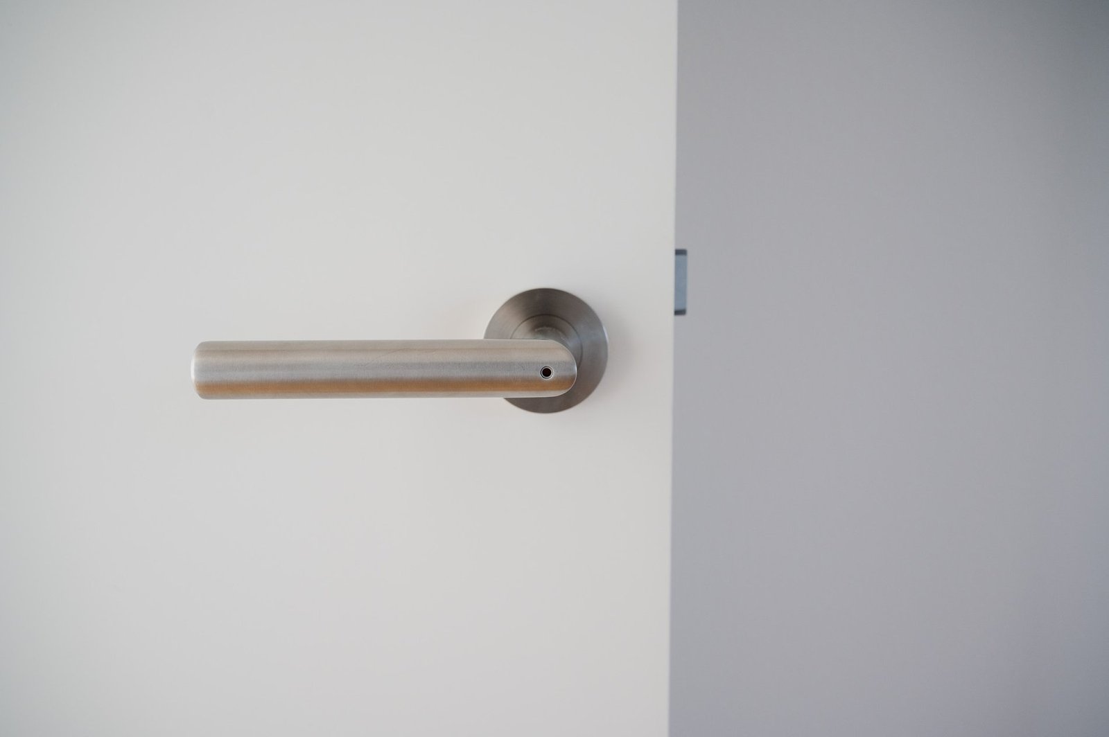 Parkvilla 10: Where Contemporary Comfort Meets Heritage Charm Amid Nature Townhouse in Frankfurt am Main, Hessen, Germany