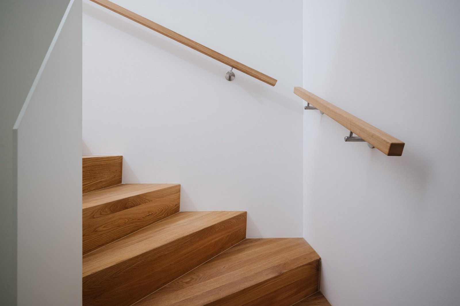 Parkvilla 10: Where Contemporary Comfort Meets Heritage Charm Amid Nature Townhouse in Frankfurt am Main, Hessen, Germany