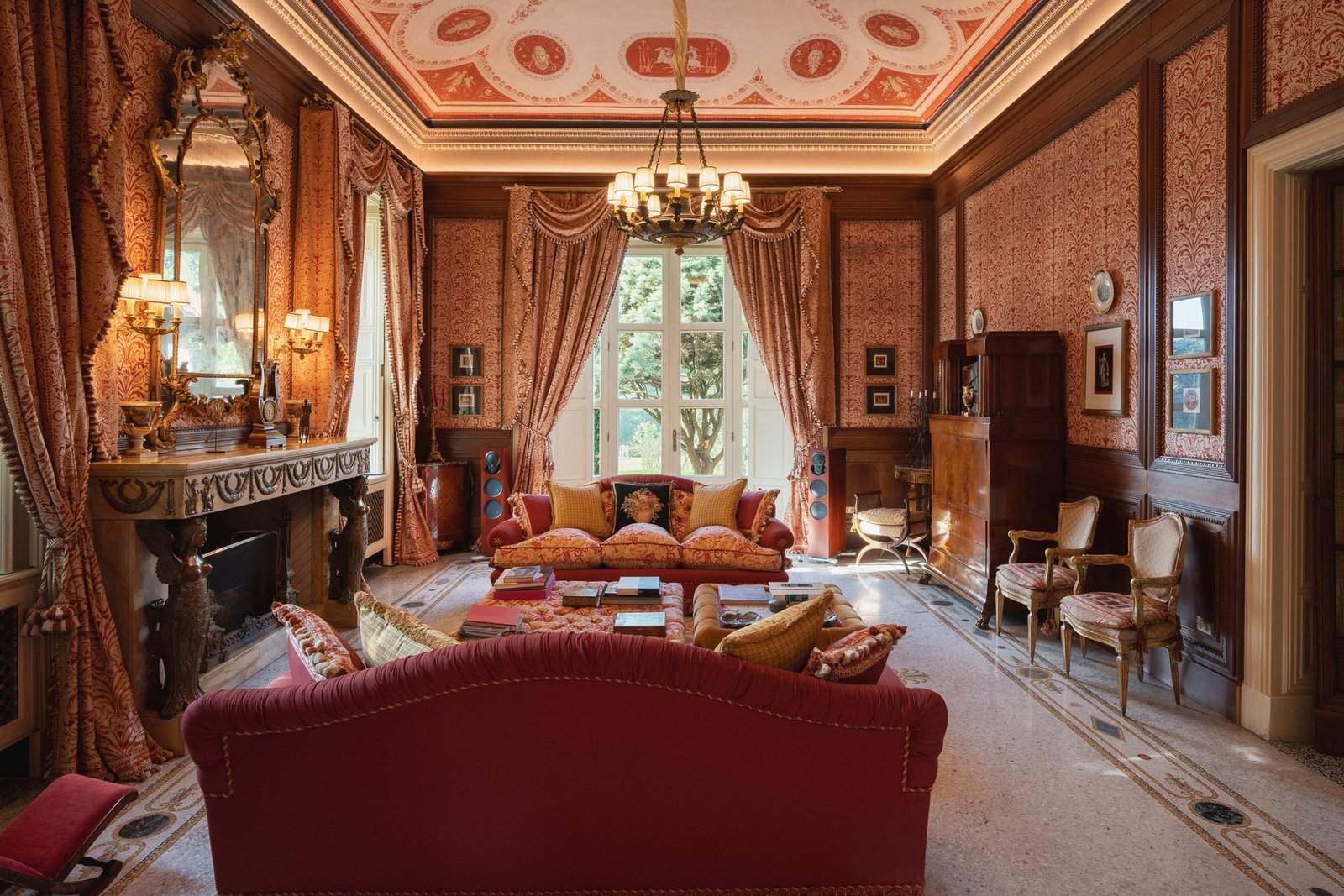 Villa in Besana in Brianza, Lombardy, Italy