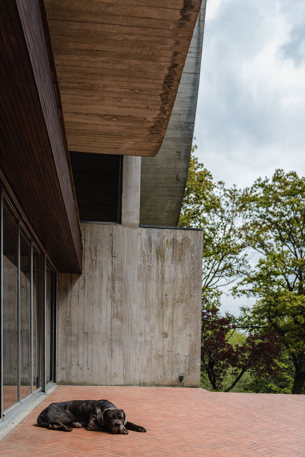 Architectural Masterpiece By Claude Parent Near Paris Villa in Bois-le-Roi, Normandy, France