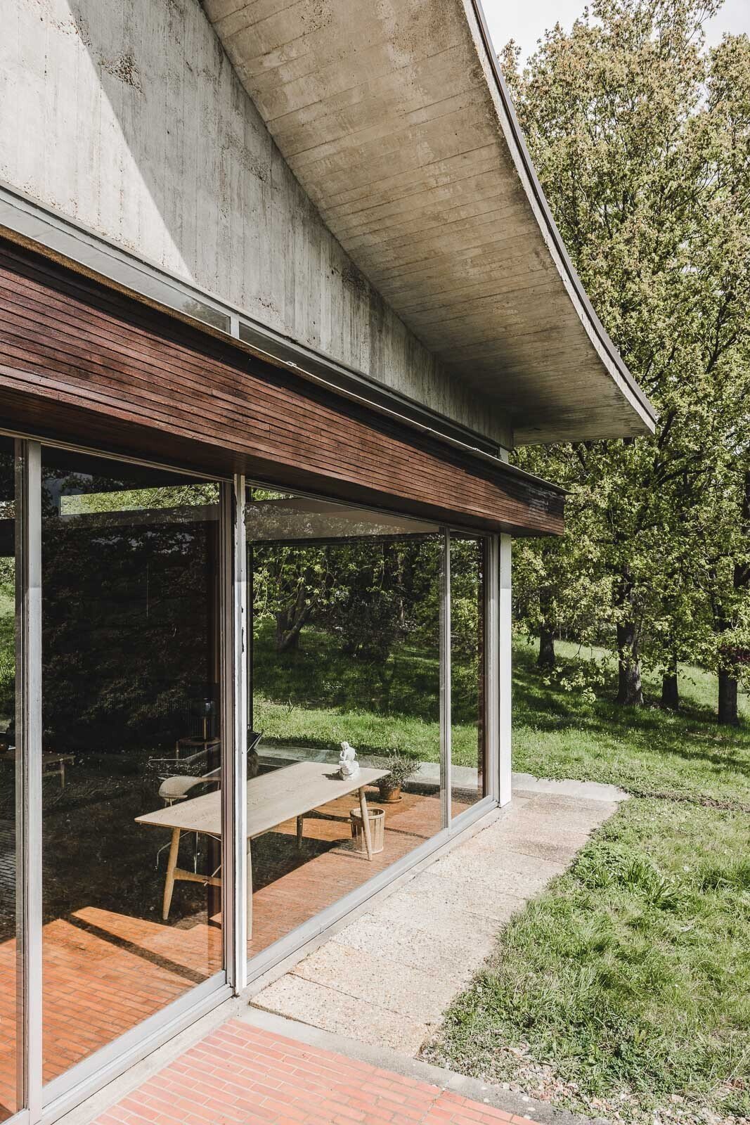 Architectural Masterpiece By Claude Parent Near Paris Villa in Bois-le-Roi, Normandy, France
