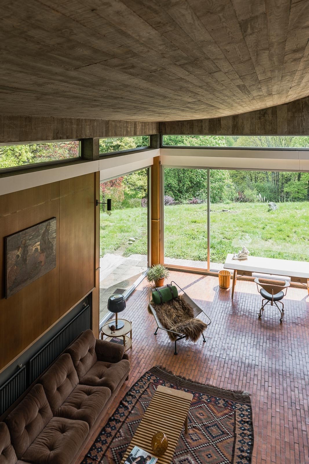 Architectural Masterpiece By Claude Parent Near Paris Villa in Bois-le-Roi, Normandy, France