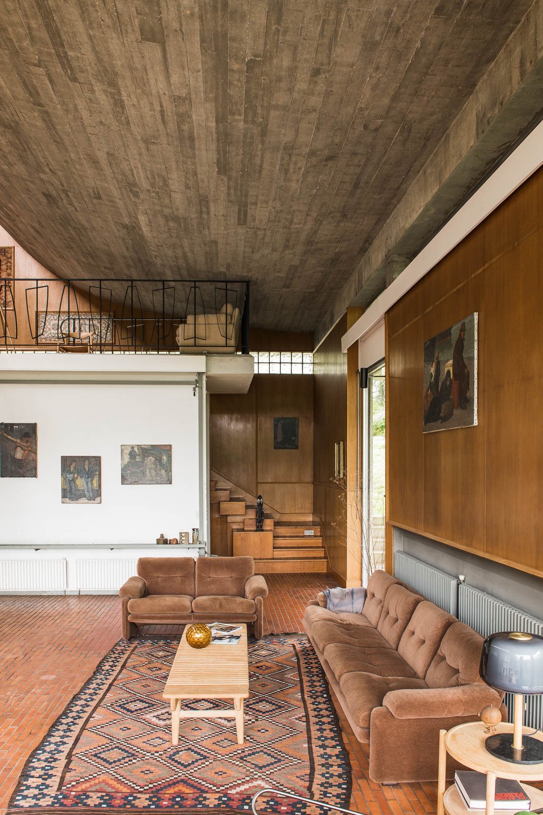 Architectural Masterpiece By Claude Parent Near Paris Villa in Bois-le-Roi, Normandy, France