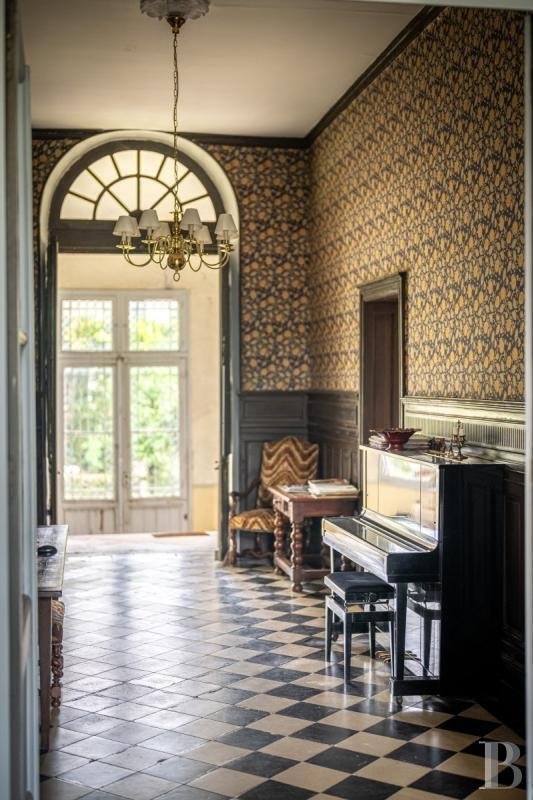 Villa in Bordeaux, Nouvelle-Aquitaine, France