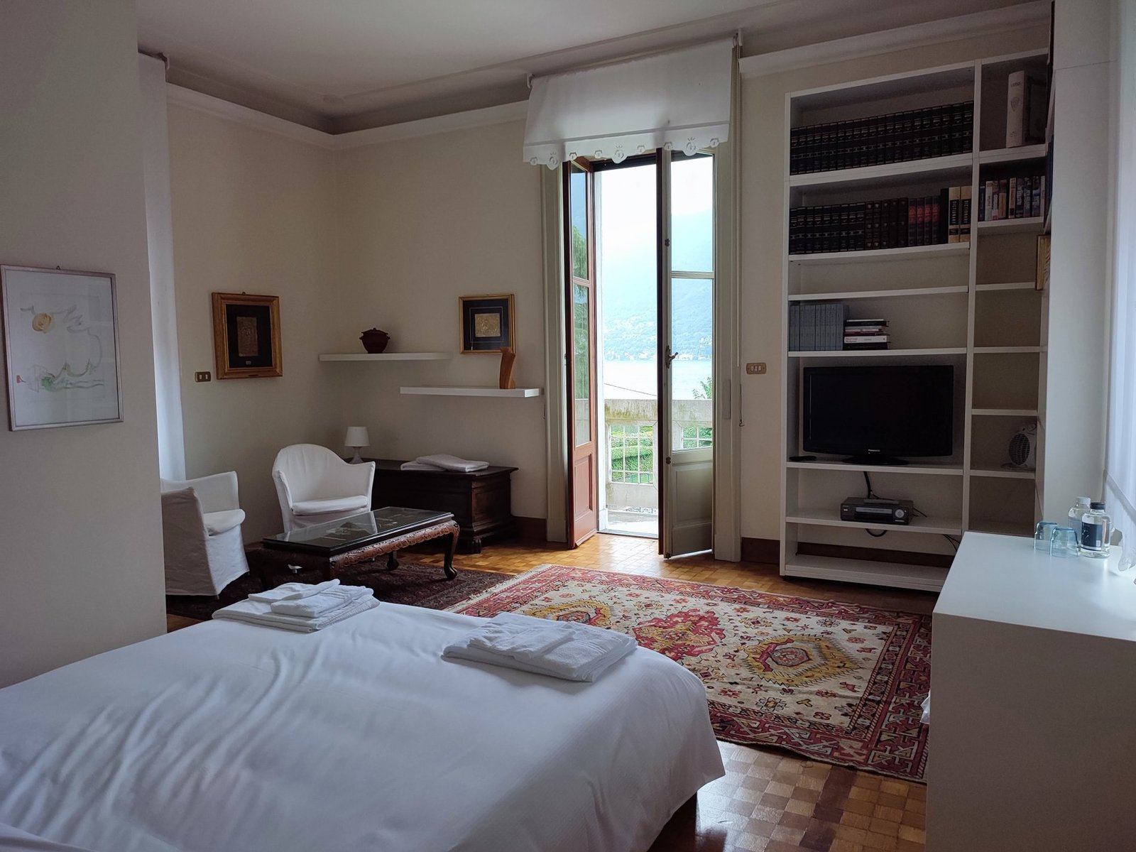Villa in Faggeto Lario, Lombardy, Italy