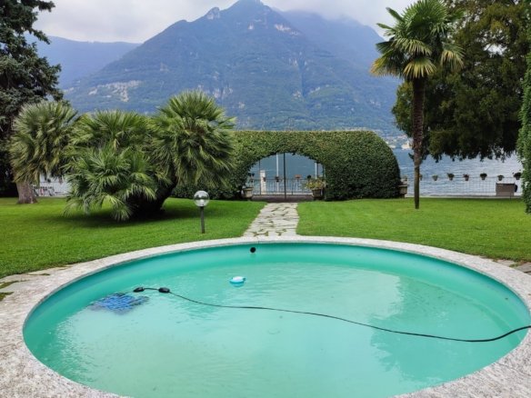 Villa in Faggeto Lario, Lombardy, Italy