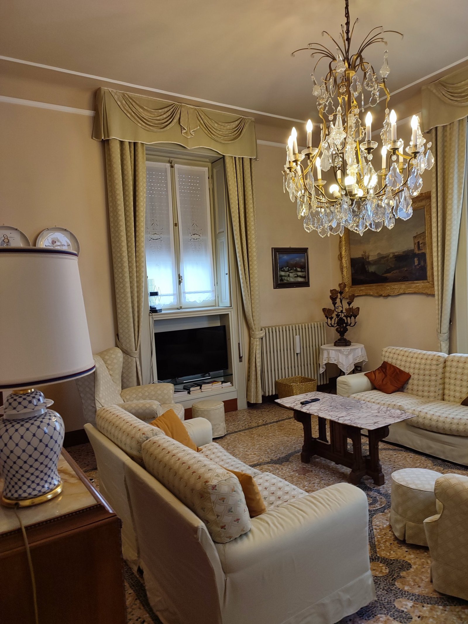 Villa in Faggeto Lario, Lombardy, Italy