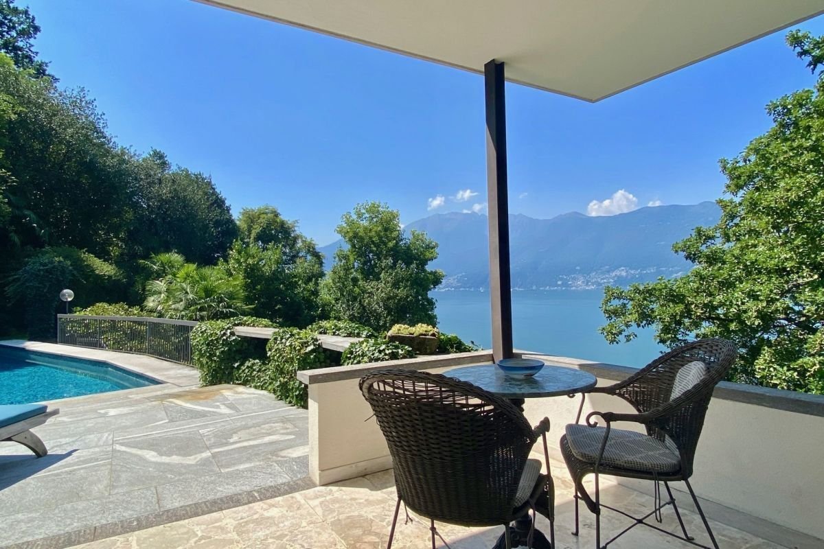 Villa in Gambarogno, Ticino, Switzerland