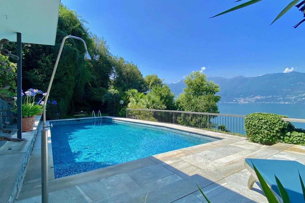 Villa in Gambarogno, Ticino, Switzerland