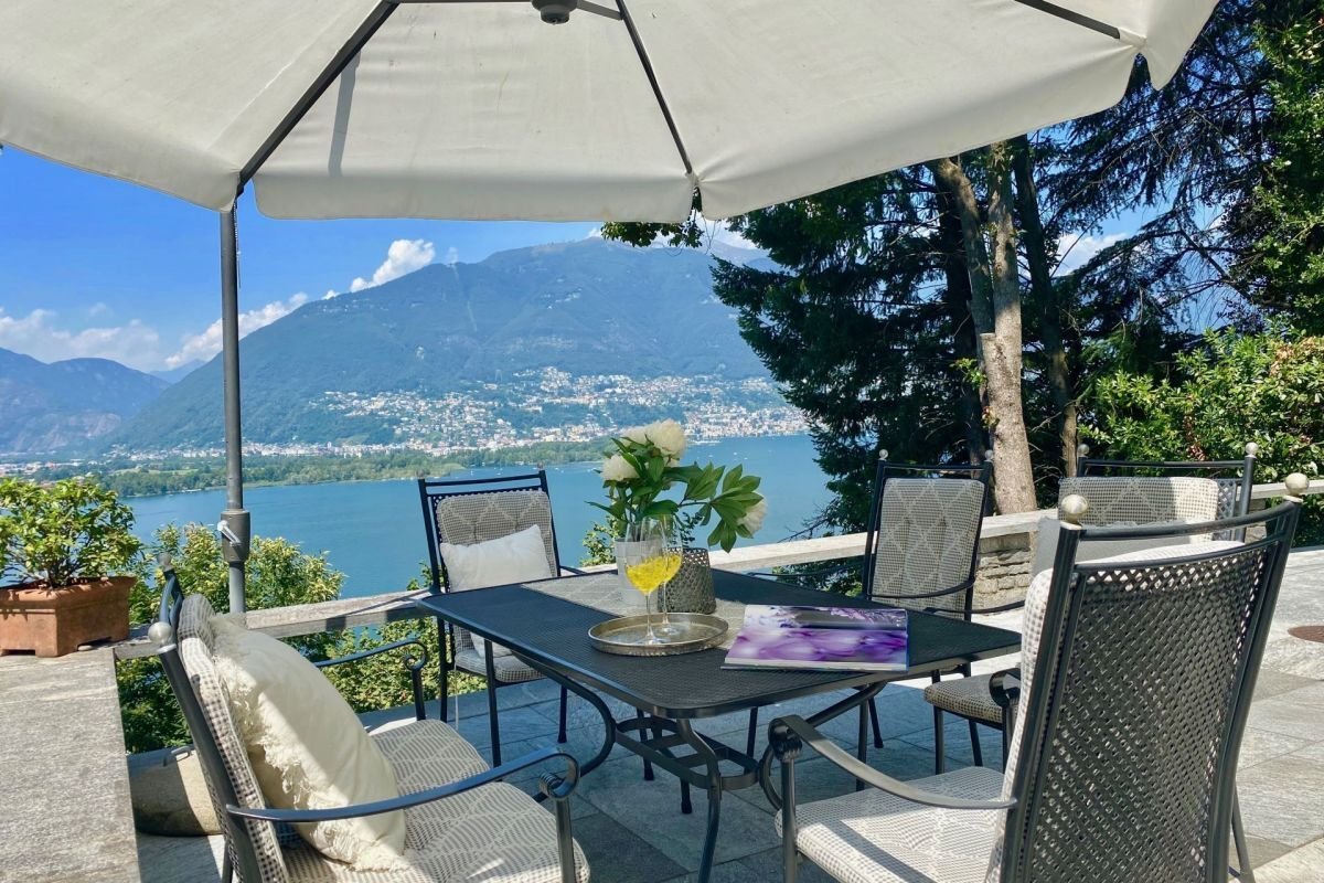 Villa in Gambarogno, Ticino, Switzerland