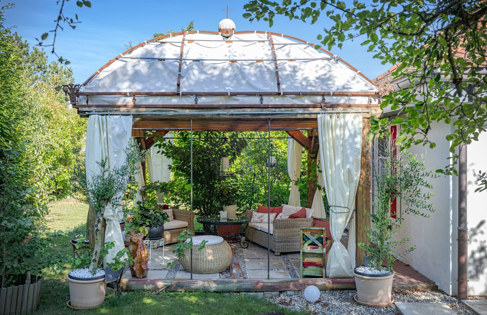 A Villa With Endless Possibilities Villa in Hauterive, Fribourg, Switzerland