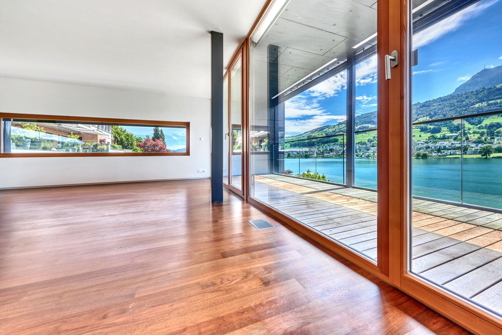 The View – Fantastic Villa With Lake Access Villa in Küssnacht, Schwyz, Switzerland