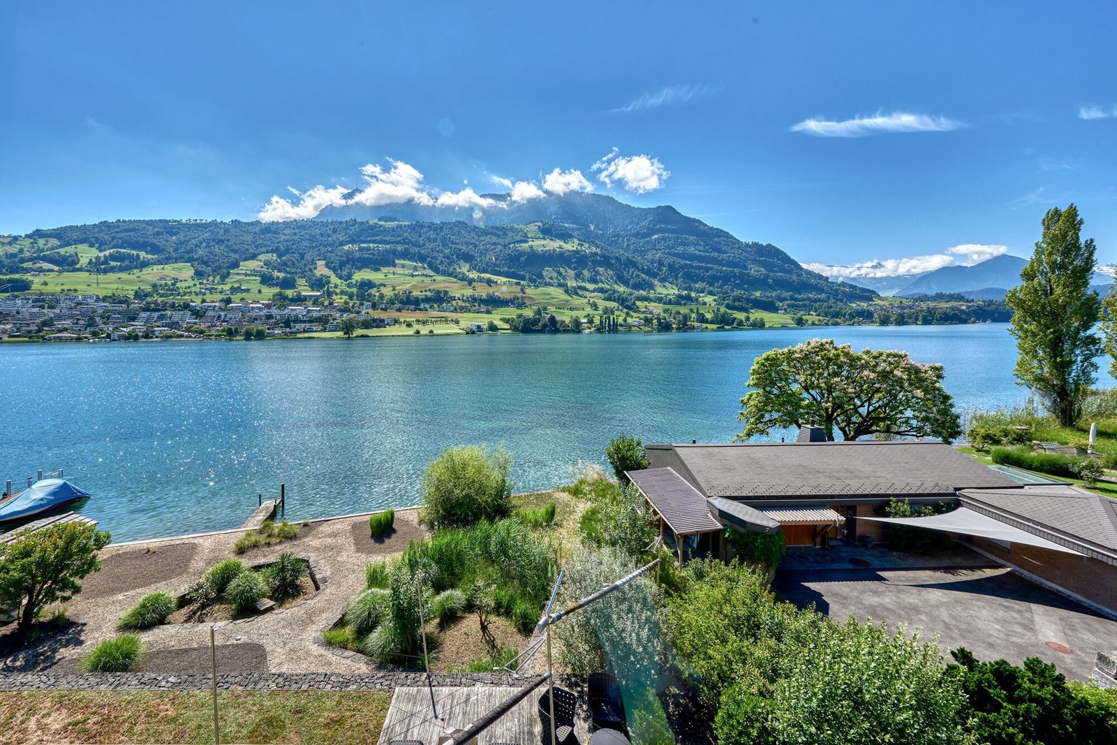 The View – Fantastic Villa With Lake Access Villa in Küssnacht, Schwyz, Switzerland