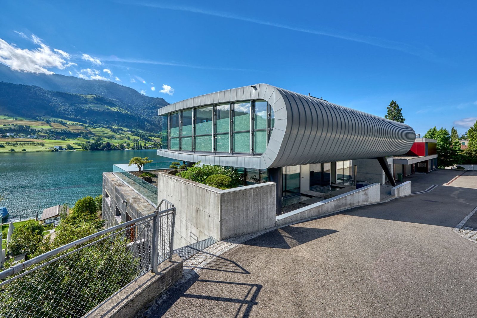 The View – Fantastic Villa With Lake Access Villa in Küssnacht, Schwyz, Switzerland