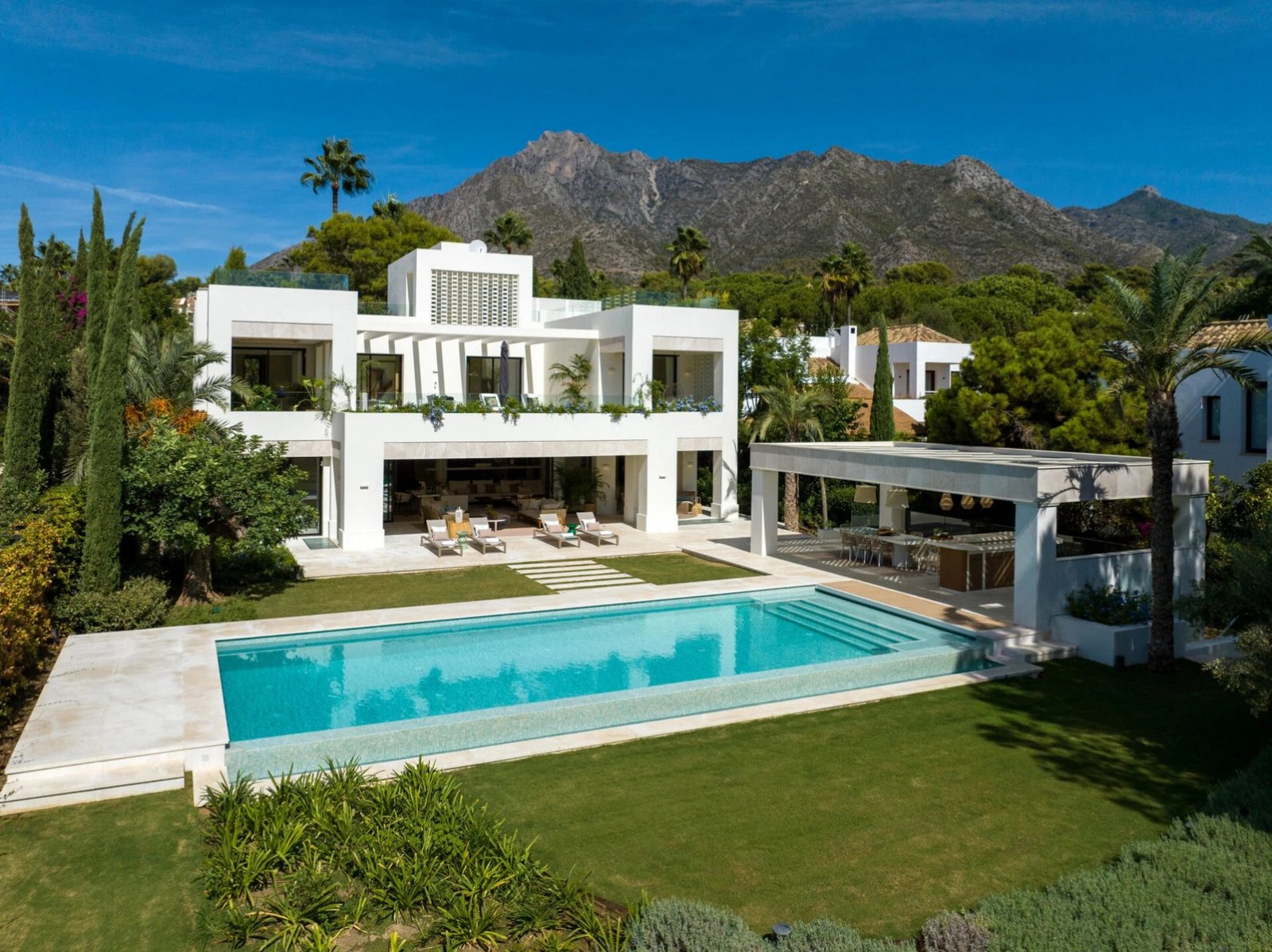 Exquisite Modern Villa In Altos Reales With Breathtaking Views And Luxurious Amenities Villa in Marbella, Andalusia, Spain