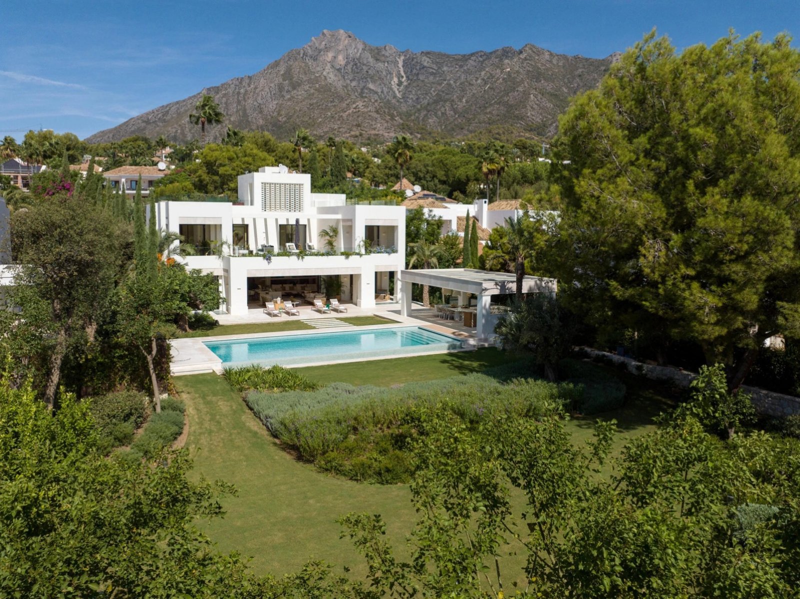 Exquisite Modern Villa In Altos Reales With Breathtaking Views And Luxurious Amenities Villa in Marbella, Andalusia, Spain