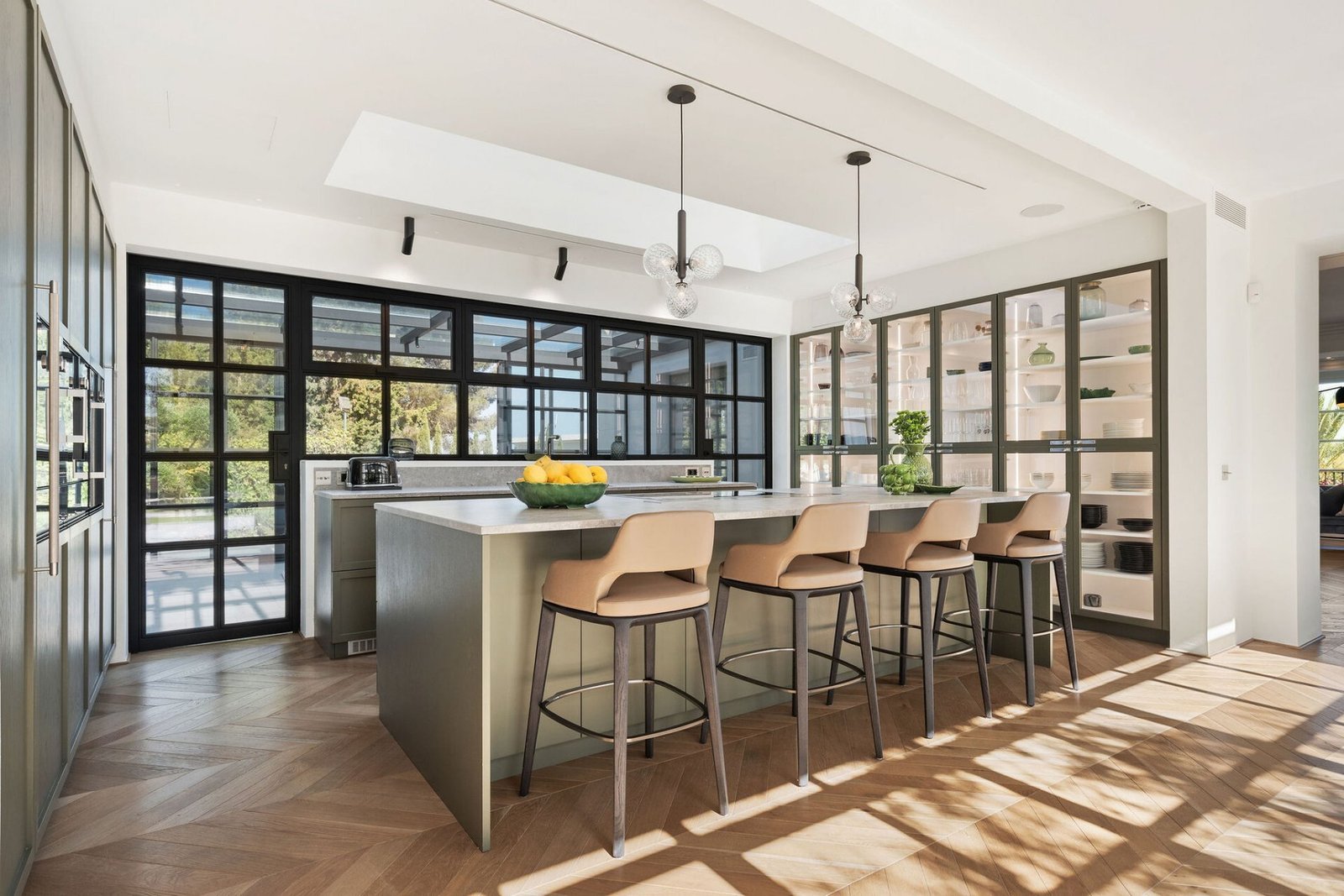 Exquisite Marbella Villa With Panoramic Sea Views And Unrivaled Luxury Amenities Villa in Marbella, Andalusia, Spain