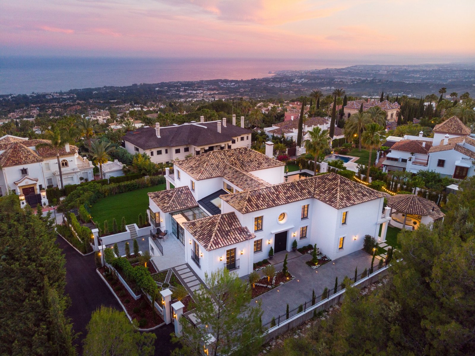 Exquisite Marbella Villa With Panoramic Sea Views And Unrivaled Luxury Amenities Villa in Marbella, Andalusia, Spain