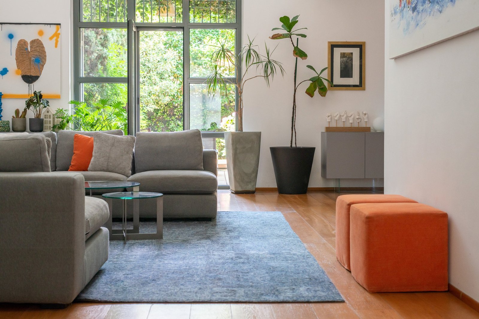 Unique Villa With Private Garden In The Navigli Area Villa in Milan, Lombardy, Italy