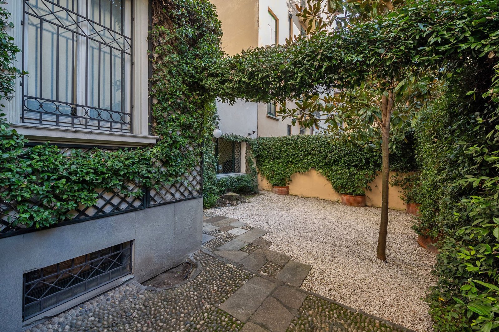 Villa With Dépendance And Private Garden Milano City Life Villa in Milan, Lombardy, Italy