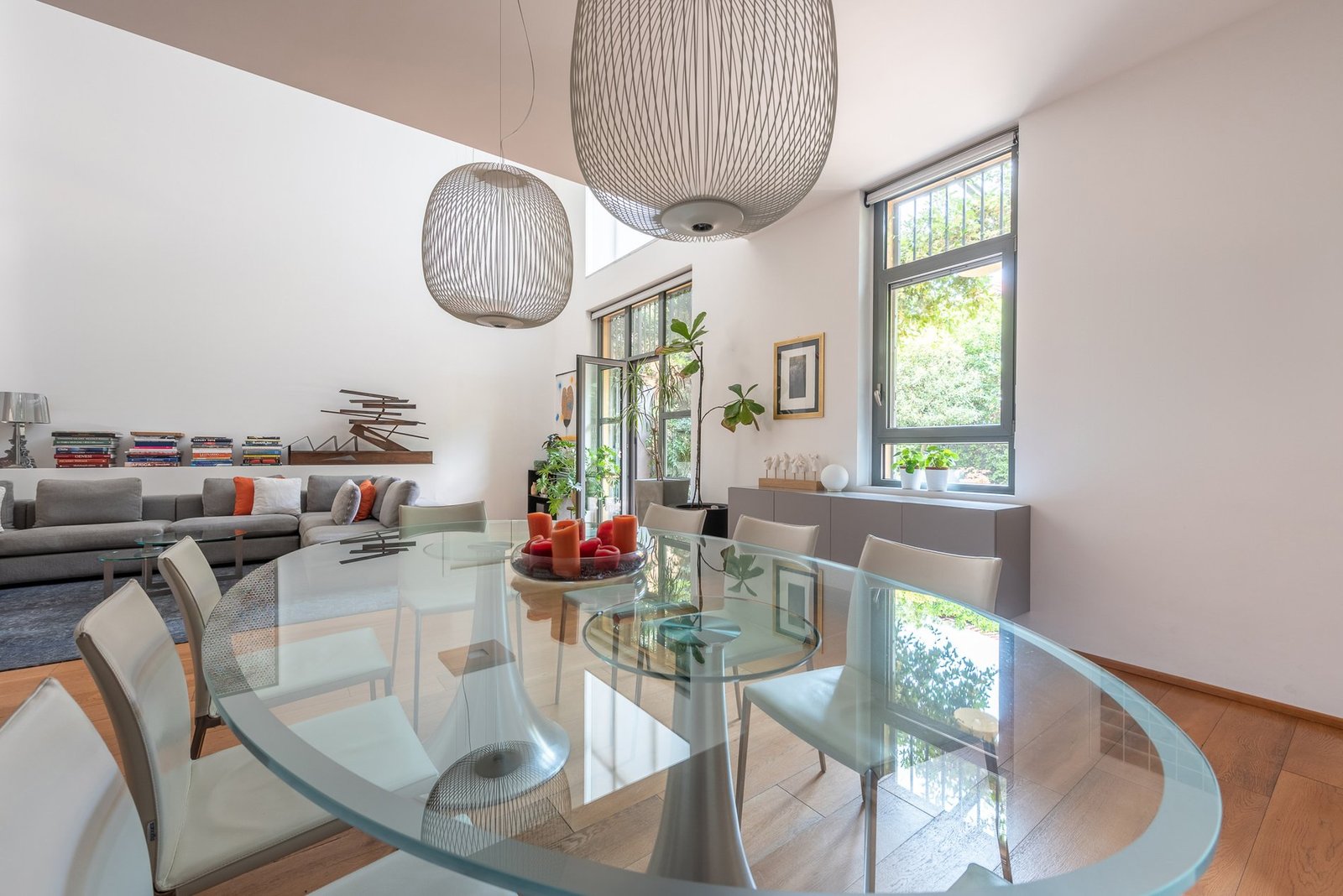 Unique Villa With Private Garden In The Navigli Area Villa in Milan, Lombardy, Italy