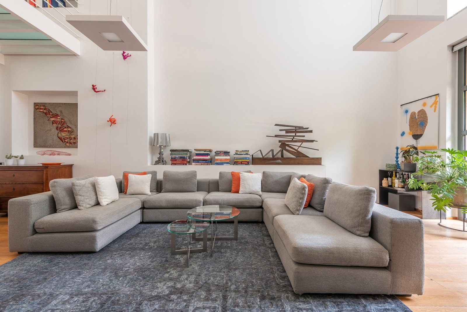 Unique Villa With Private Garden In The Navigli Area Villa in Milan, Lombardy, Italy