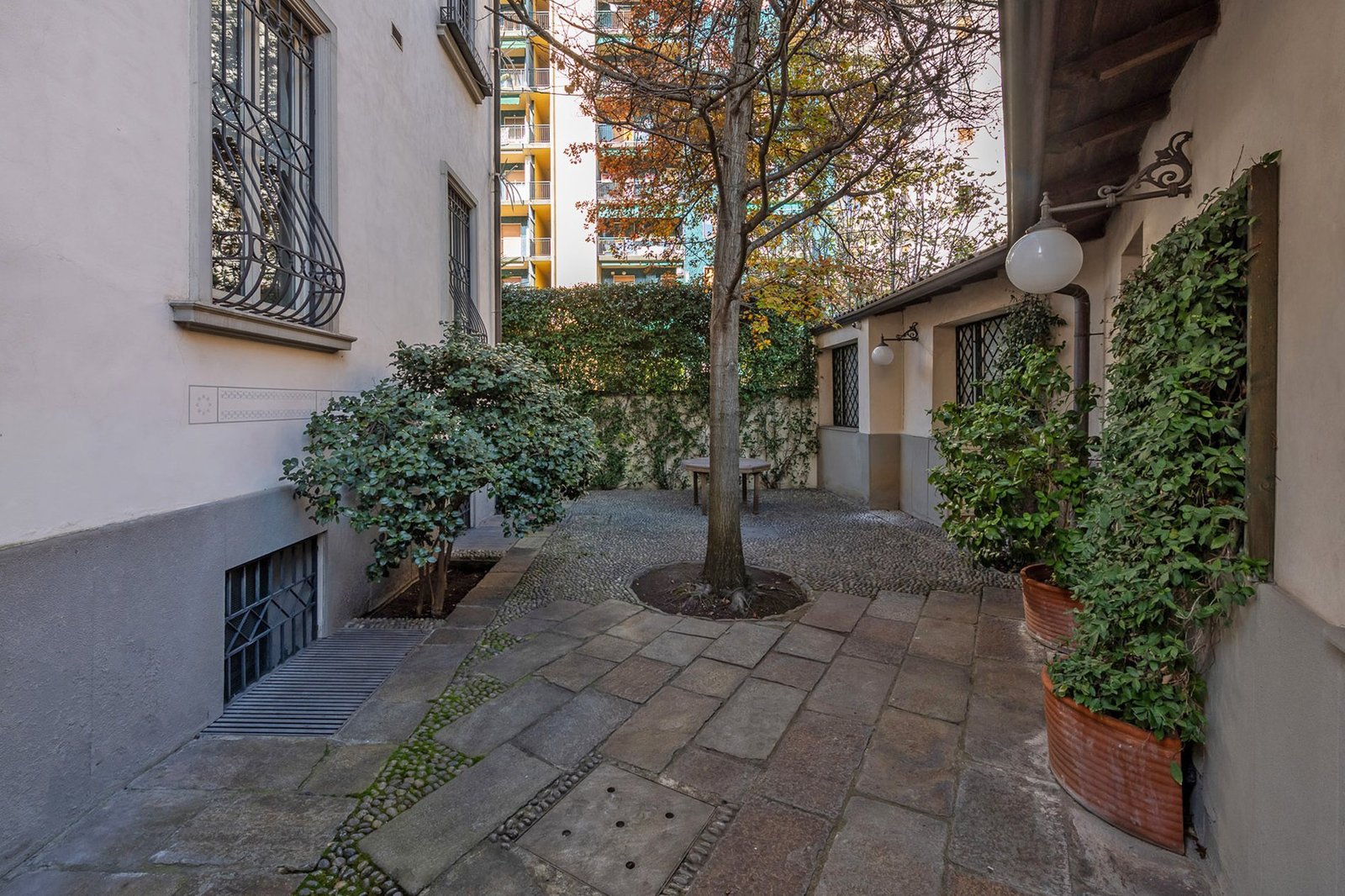 Villa With Dépendance And Private Garden Milano City Life Villa in Milan, Lombardy, Italy