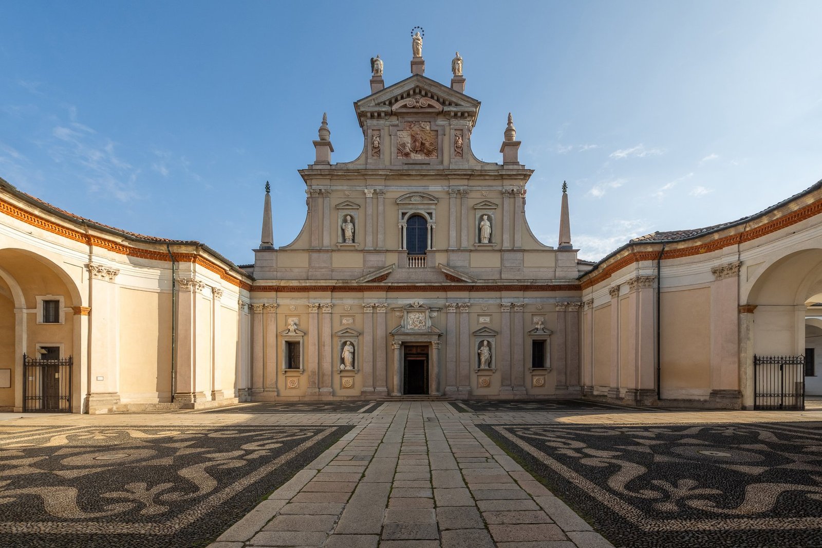 Stunning Four Story Period Villa With Private Garden In Milan Villa in Milan, Lombardy, Italy