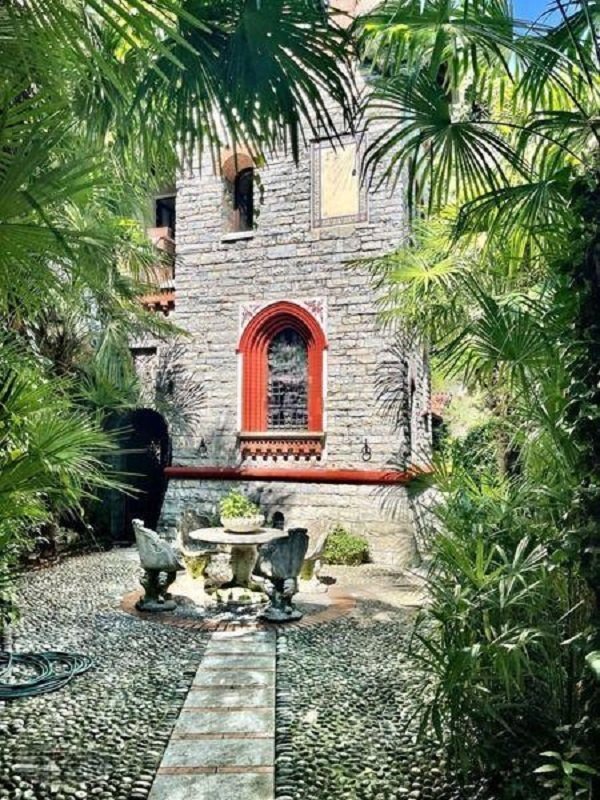 Villa in Moltrasio, Lombardy, Italy