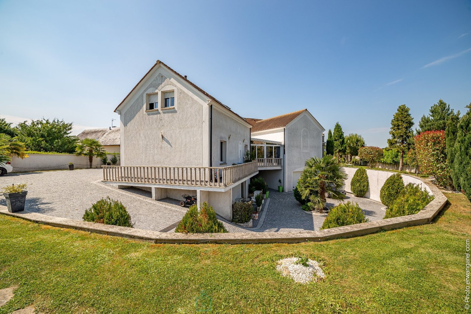 Villa in Morsang-sur-Seine, Île-de-France, France