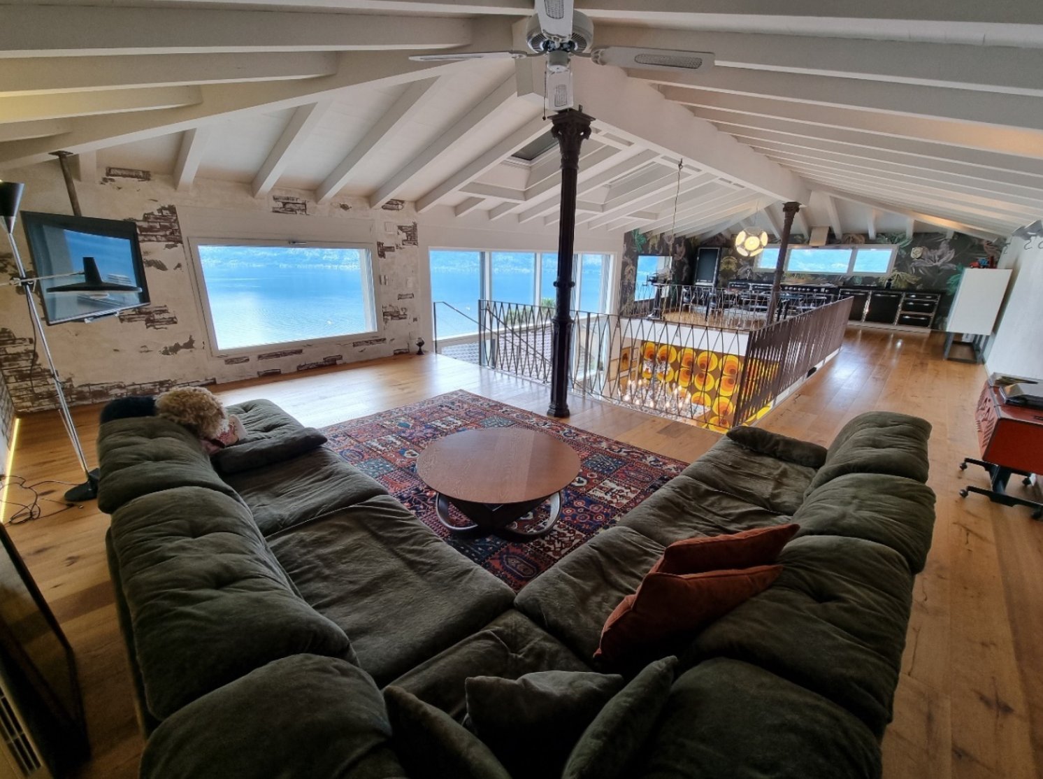 A Rare Gem In Ronco Sopra Ascona! Villa in Ronco sopra Ascona, Ticino, Switzerland