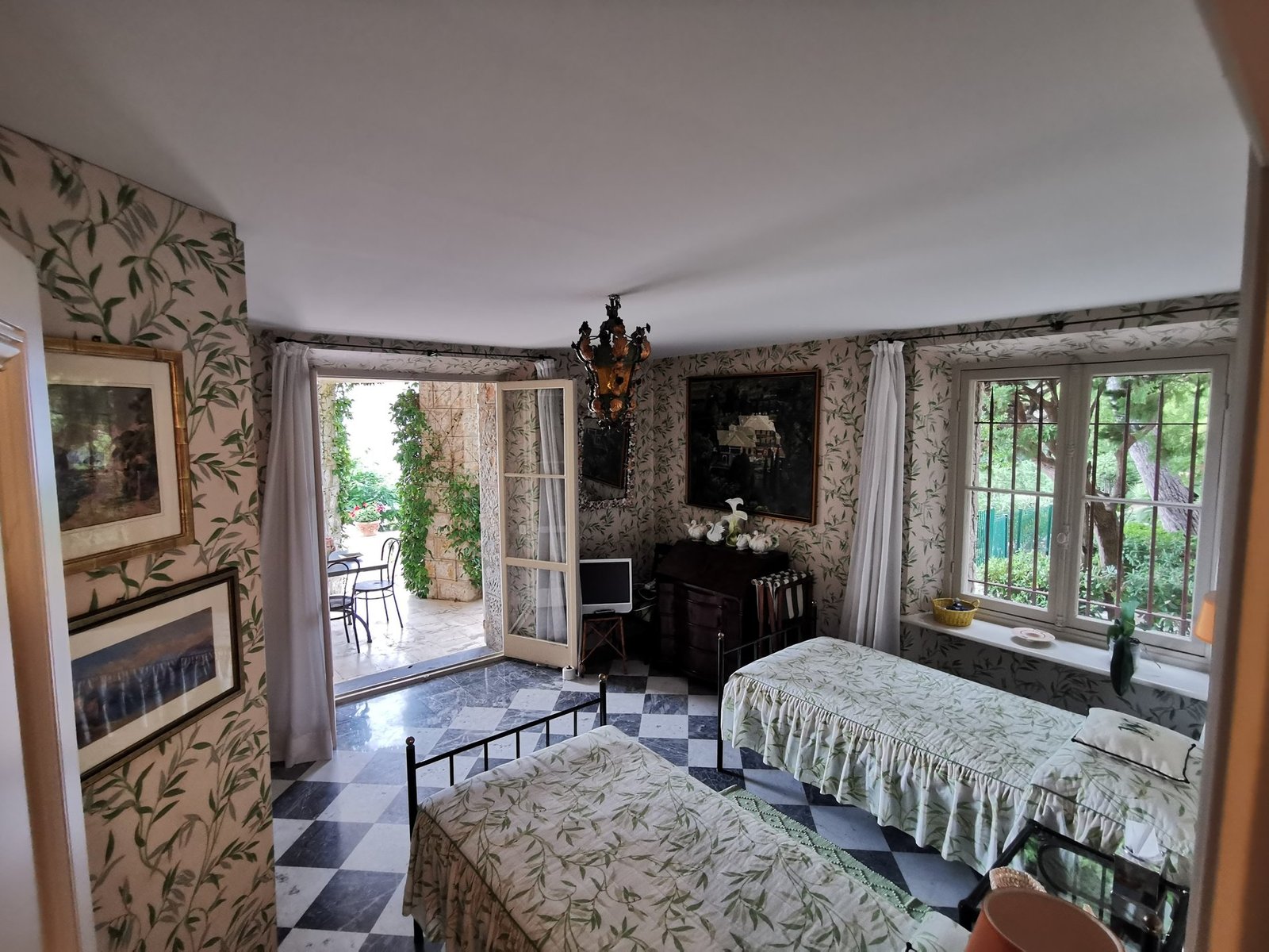 Architectural Heritage Of Cap Martin: Cynthia Villa And Its Illustrious Guests Villa in Roquebrune-sur-Argens, Provence-Alpes-Côte d'Azur, France