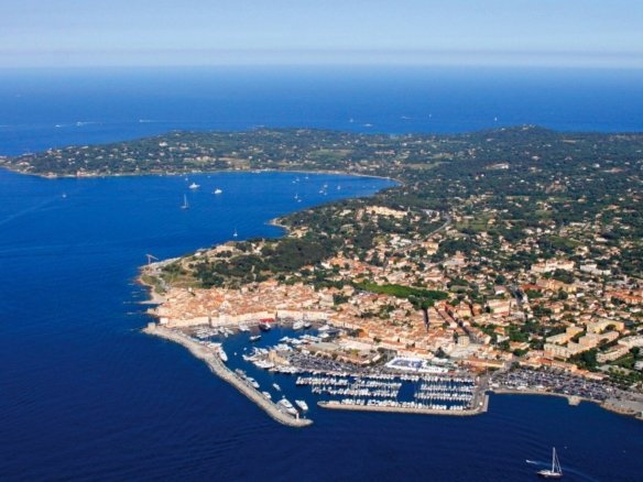 Villa in Saint-Tropez, Provence-Alpes-Côte d'Azur, France