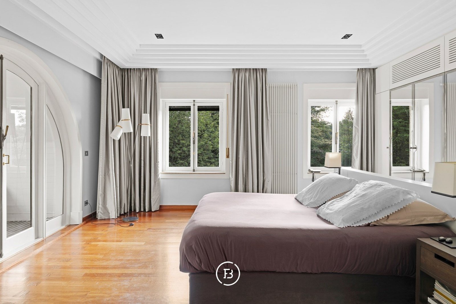 Villa Maas Villa in Sint-Genesius-Rode, Flanders, Belgium