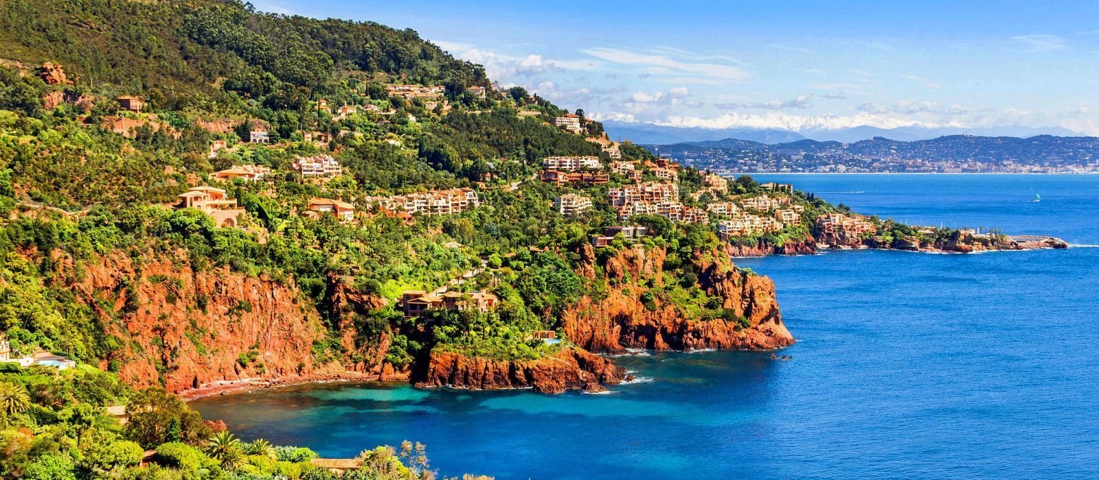 Villa in Théoule-sur-Mer, Provence-Alpes-Côte d'Azur, France