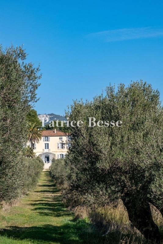 Villa in Toulon, Provence Alpes Côte D’azur, France