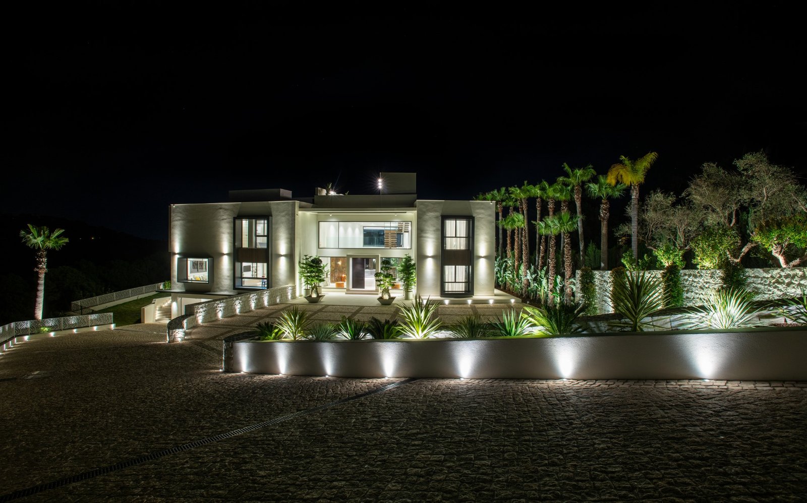 00 THE RETREAT (08) (Personalizado)