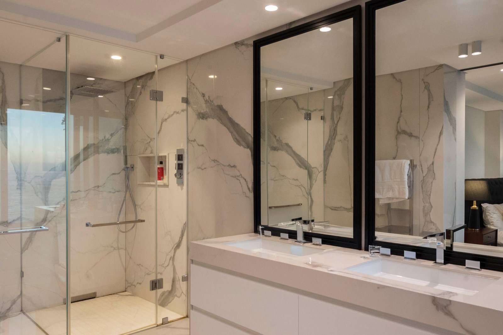 Apartment in Cape Town, Western Cape, South Africa 1 - 15202169