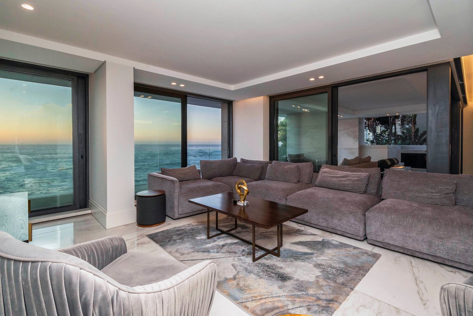 Apartment in Cape Town, Western Cape, South Africa 1 - 15202169