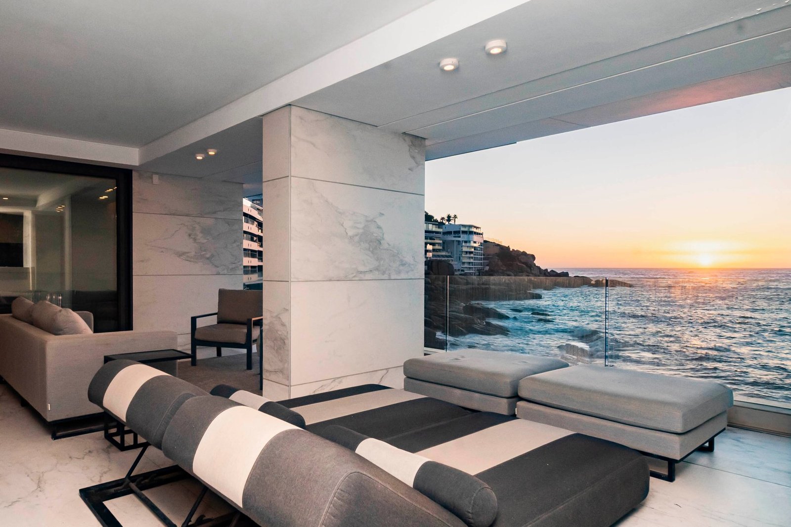 Apartment in Cape Town, Western Cape, South Africa 1 - 15202169