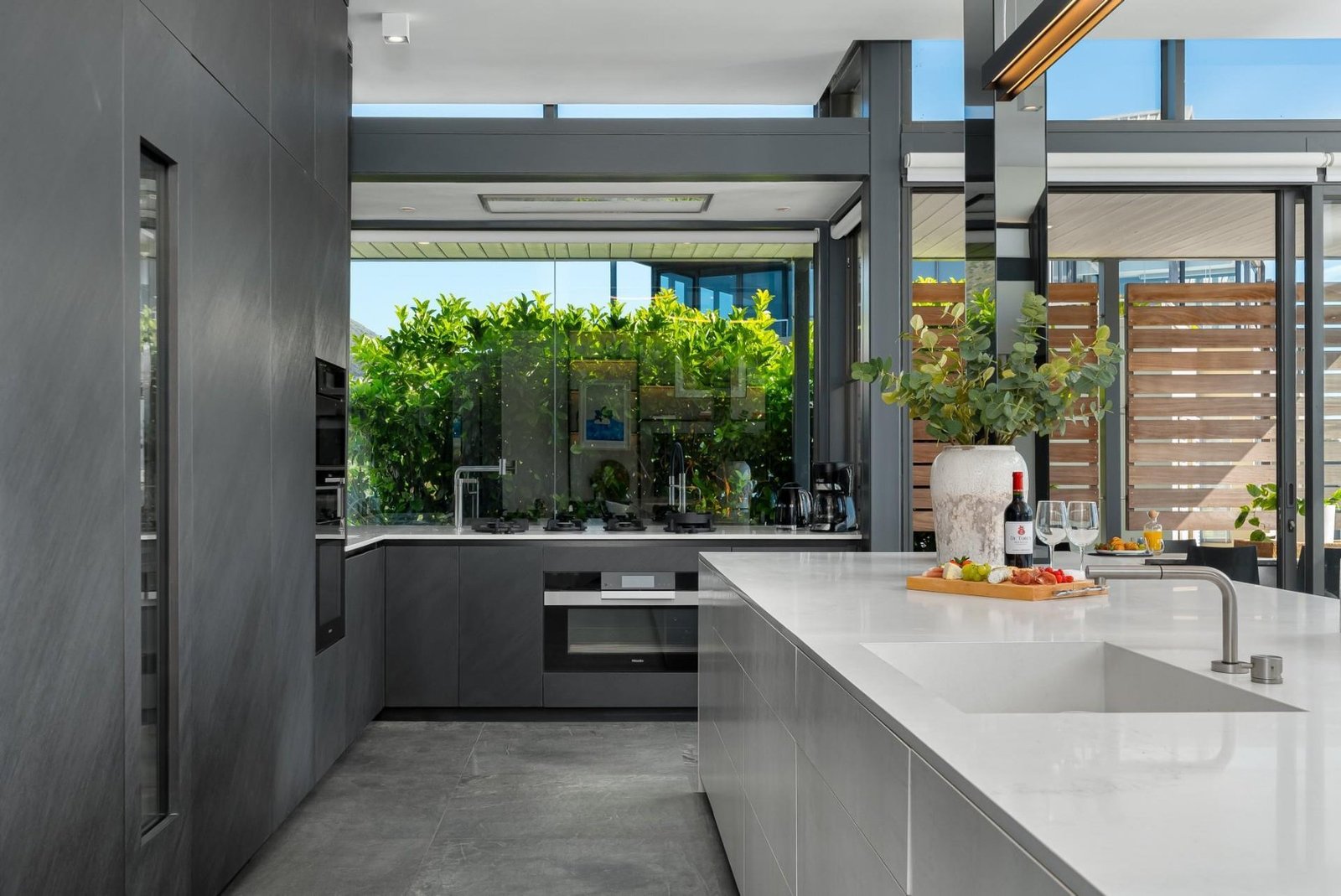 Apartment in Cape Town, Western Cape, South Africa 1 - 15853717