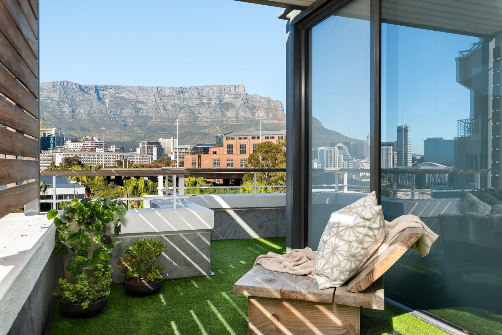 Apartment in Cape Town, Western Cape, South Africa 1 - 15853717